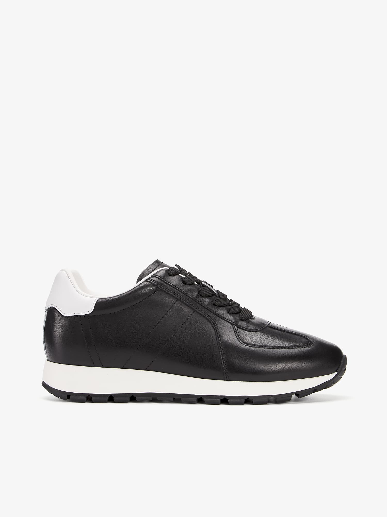 Women's sneakers